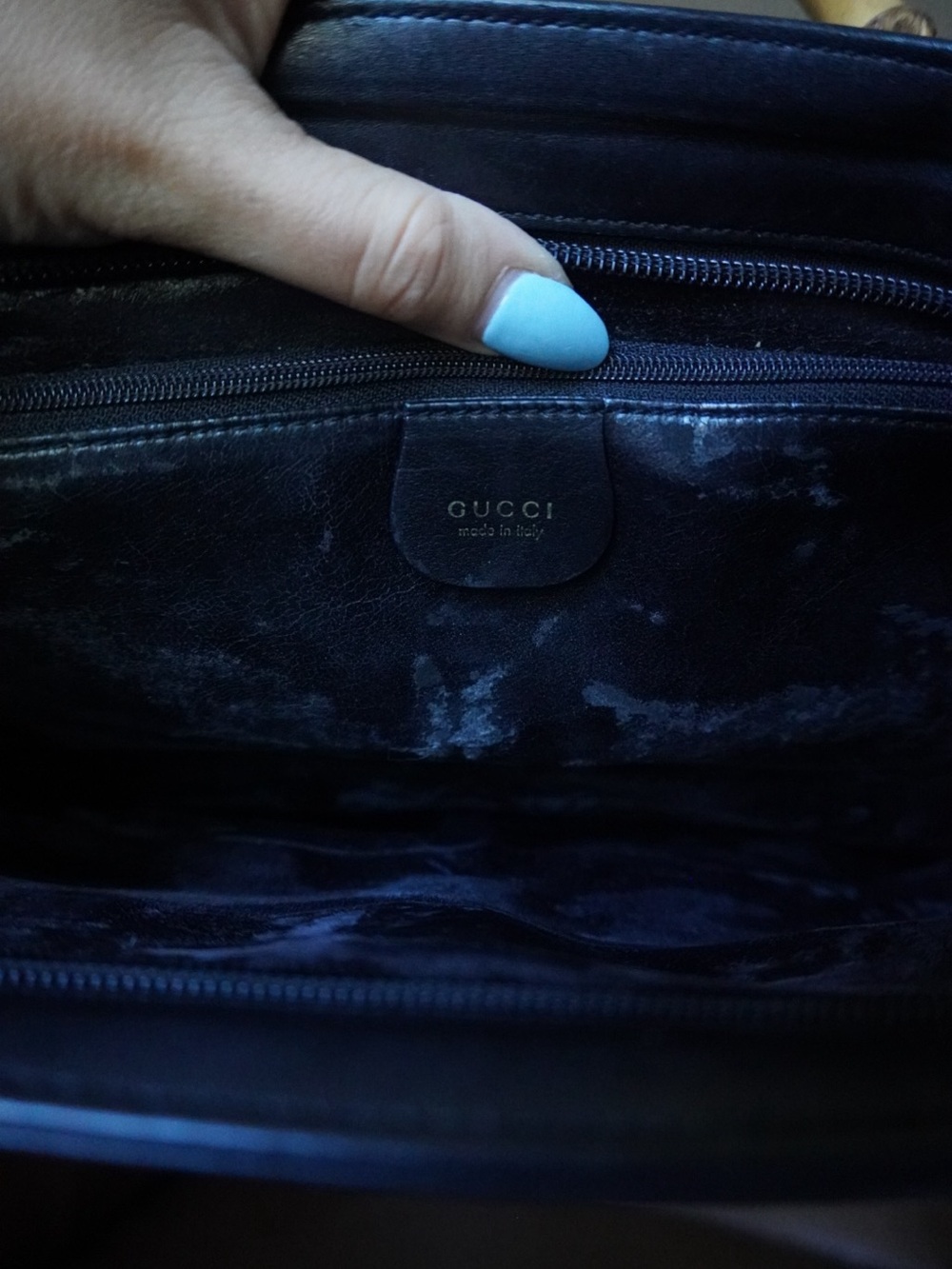 Gucci Black Leather Shoulder Bag with Bamboo Top Handles and Detachable Strap - Picture 8 of 10
